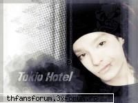 Pictures with Tomy! - oki incep yo sa nu va speriatzi k dak pun ceva - Tom